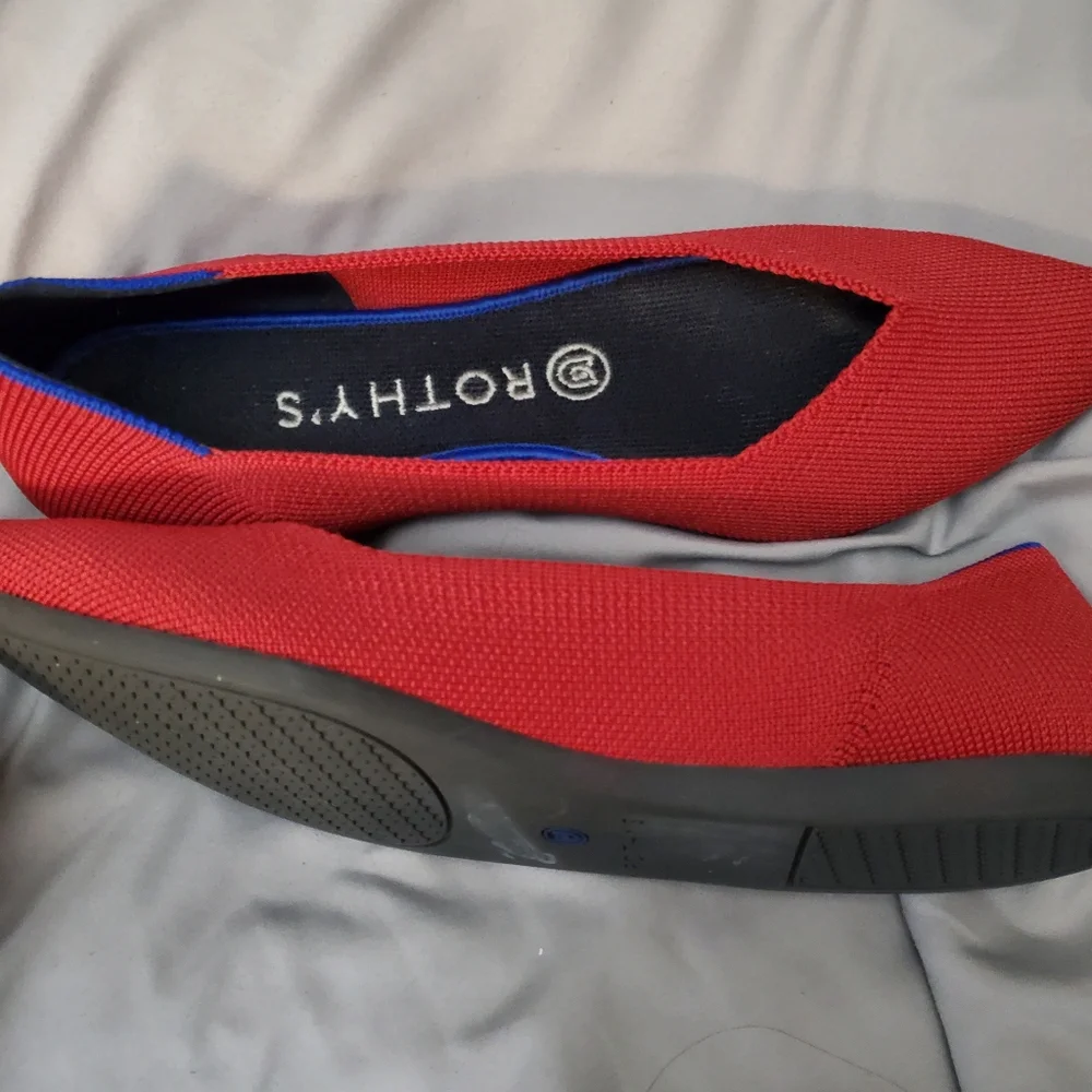 Beautiful Red Rothys - Picture 4 of 4